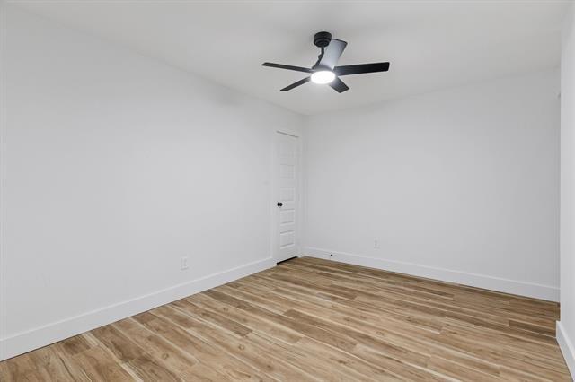 Building Photo - 219 Lakeview Dr