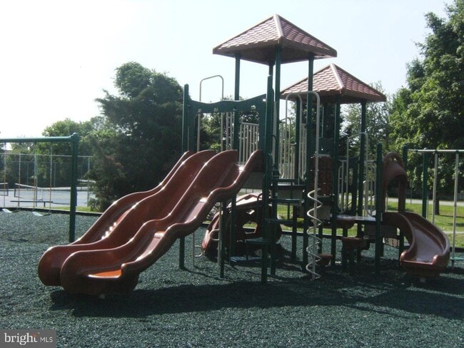 Building Photo - 60 Chennault Trail