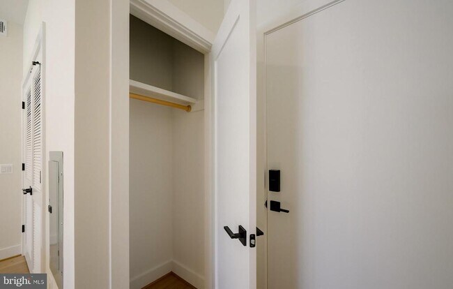 Building Photo - 4347 Harrison St NW