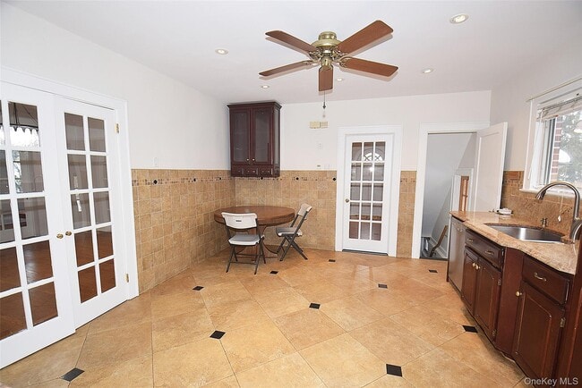 Building Photo - 79 Red Ground Rd