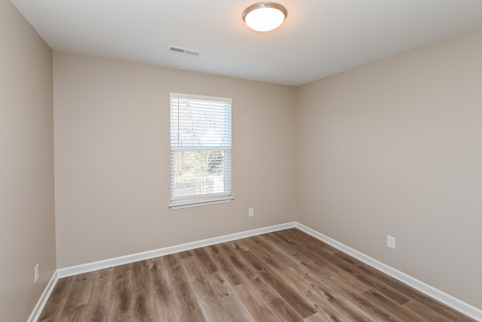Building Photo - 8119 Whitley Ln