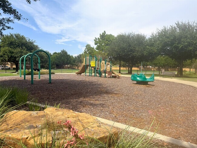 Building Photo - 27623 Dalton Bluff Ct