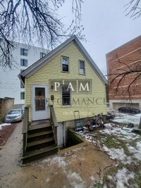 Building Photo - 1521 N Jefferson St