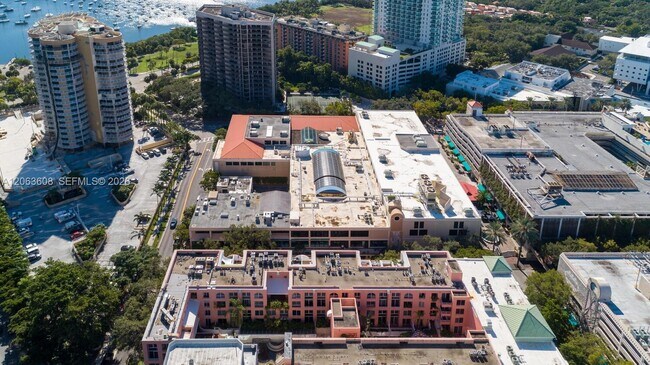 Building Photo - 2801 Florida Ave
