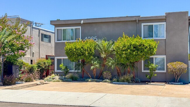 Building Photo - 4085 Idaho St
