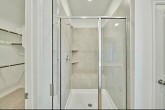 Building Photo - 6313 Barrington Clf Trl