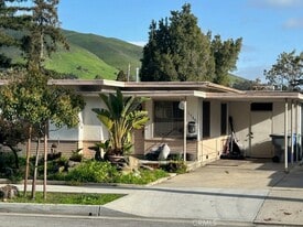 Building Photo - 1549 Mill St
