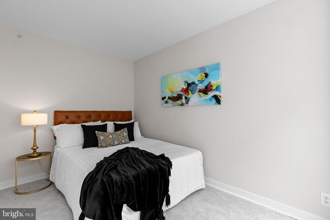 Building Photo - 1101 3rd St SW