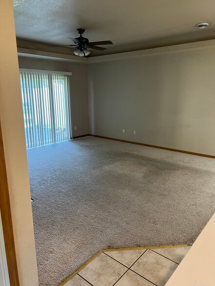 Living Room - 220 Helen St