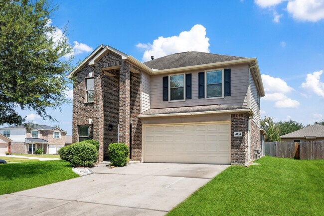 Building Photo - 4614 Pin Oak Creek Ln