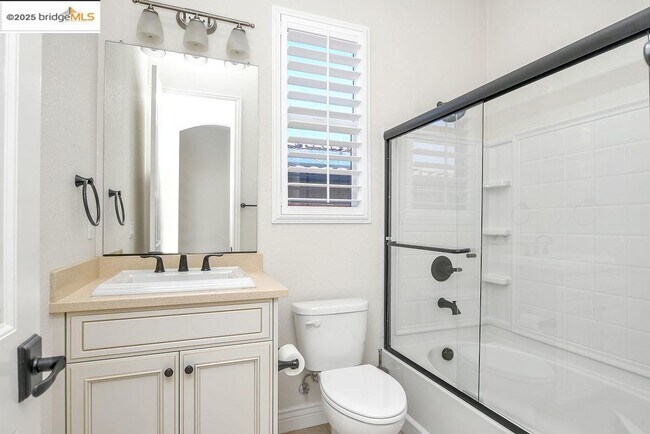 Building Photo - 1928 Barbaresco Ln