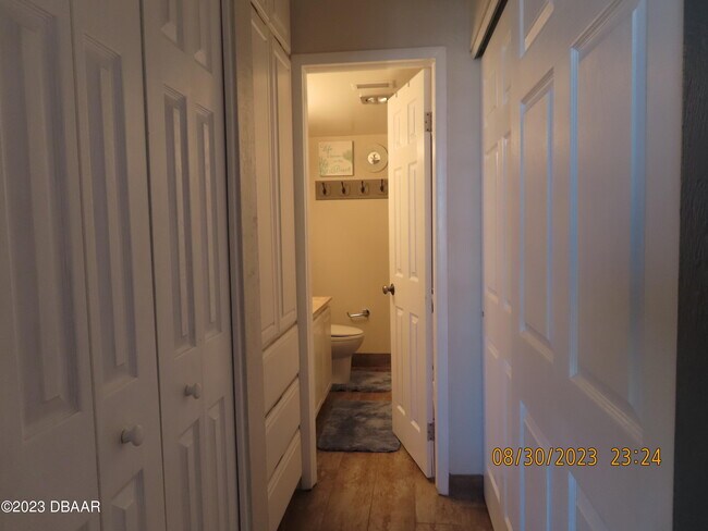 Building Photo - 1415 Ocean Shore Blvd