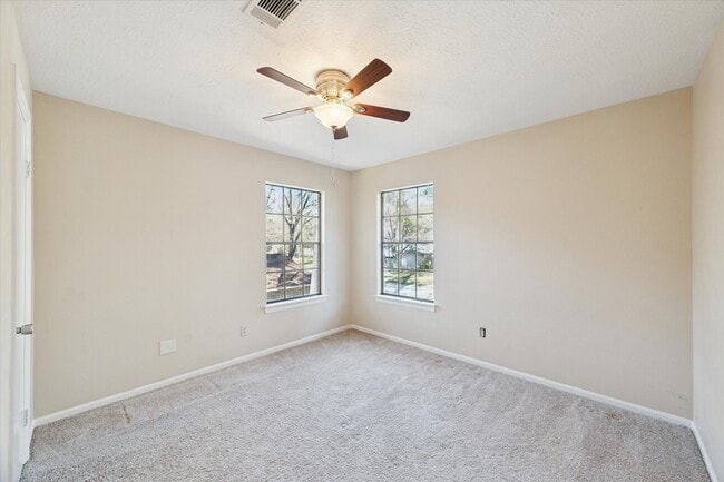 Building Photo - 22 Camberwell Ct