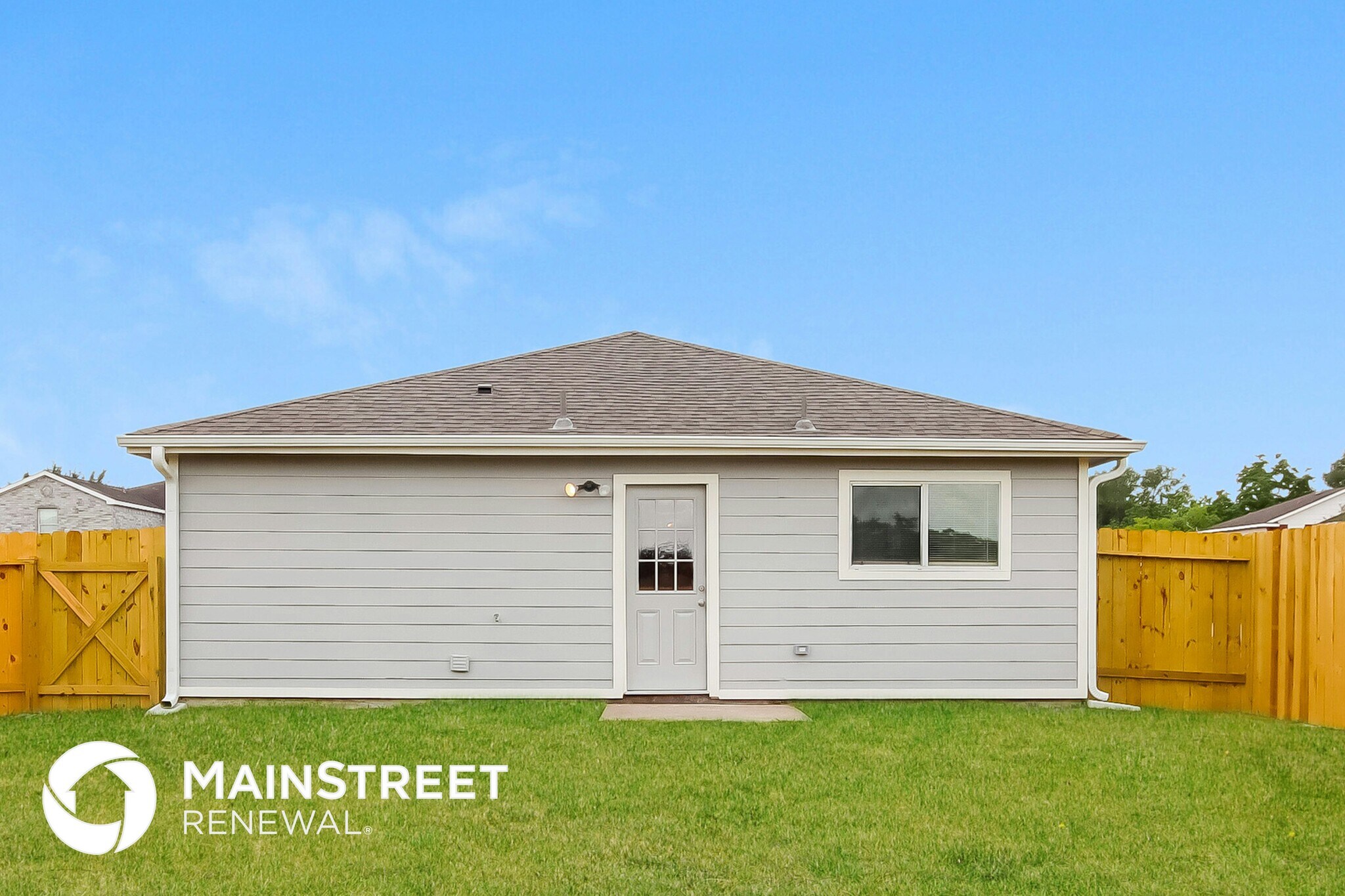 Building Photo - 16619 Sidonie Dr