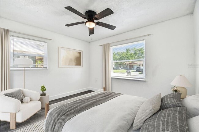 Building Photo - 4853 Lanette St