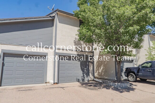 Building Photo - 4877 Bluestem Dr