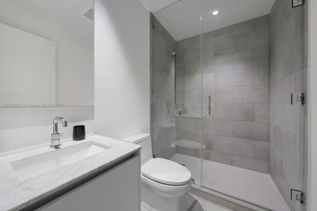 Building Photo - 788 NE 23rd St