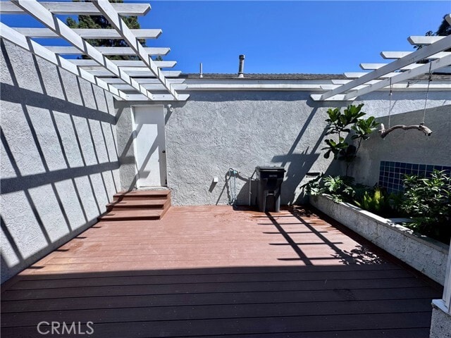 Building Photo - 4 Viento Dr