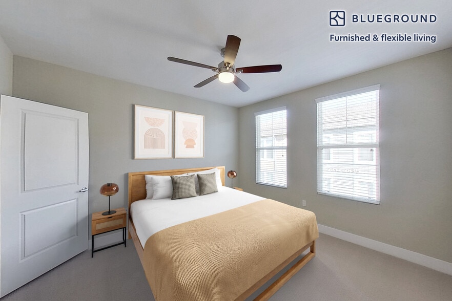 Building Photo - 1000 Lupine-SI FL2-ID8038A