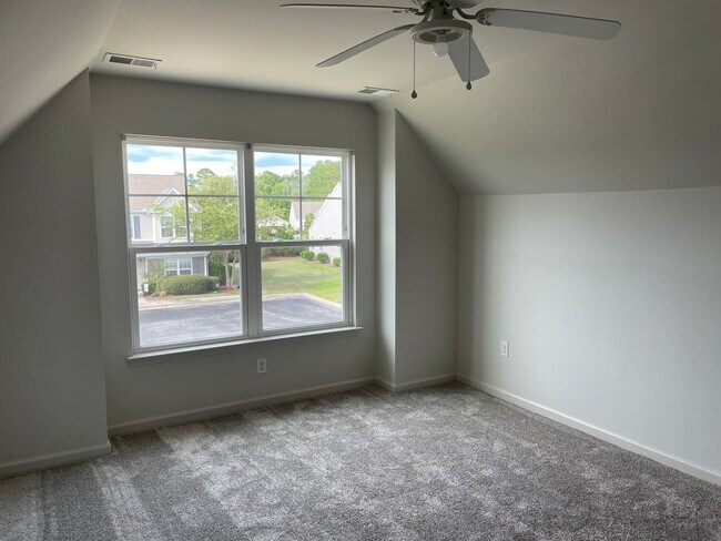 Building Photo - 3023 Cedar Creek Ln