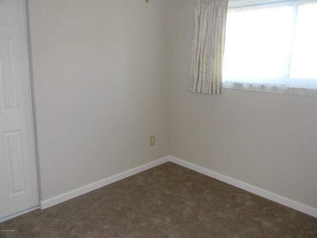 Building Photo - 1036 Ashley Ave