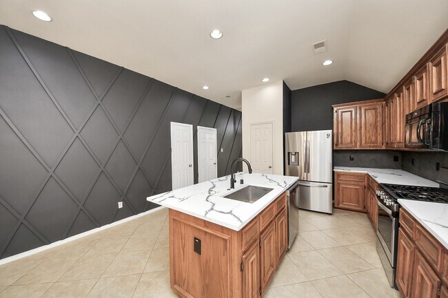 Building Photo - 27427 Channing Springs Dr