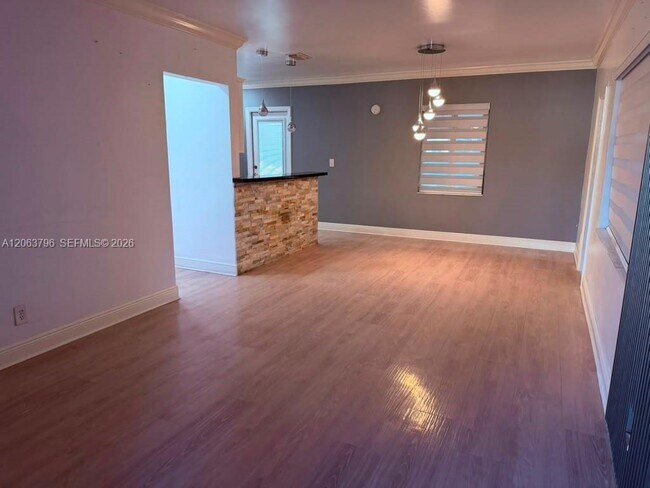Building Photo - 14560 Fillmore St
