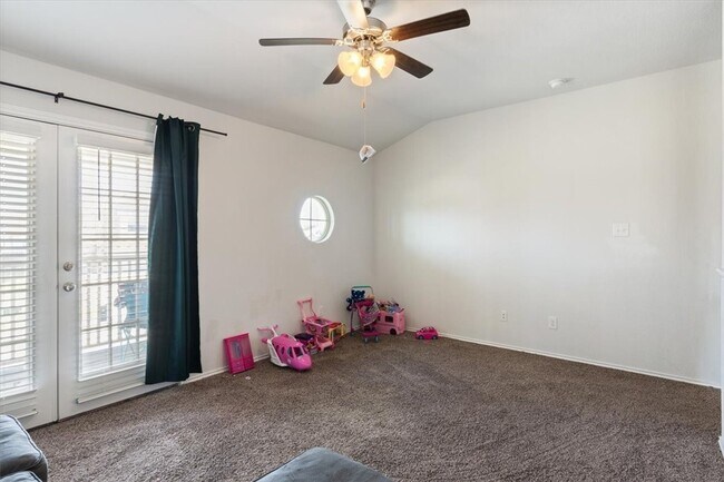 2, Living Room Upstairs - 3911 Brunswick Dr
