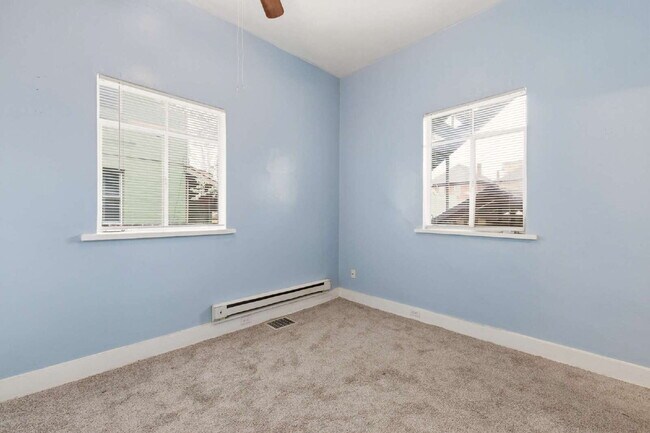 Building Photo - Cozy Studio in Charming Victorian Home in Baker District