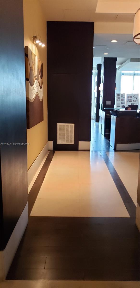 Building Photo - 140 S Dixie Hwy