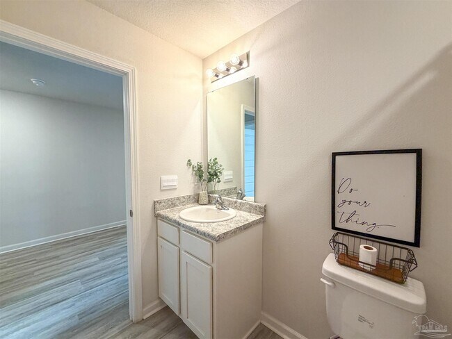 Building Photo - 4382 Redbay Ct