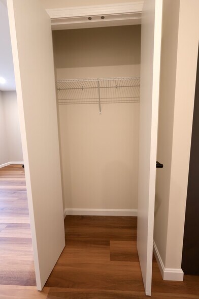 Building Photo - 6 Bennett Rd