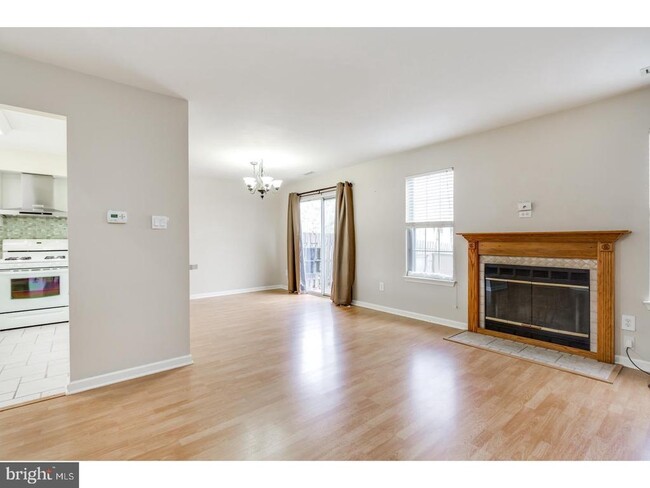 Building Photo - 164 Kettlebrook Dr