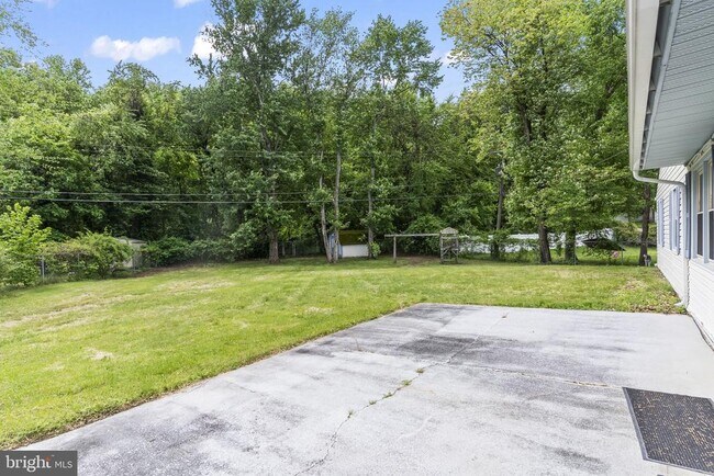 Building Photo - 13501 Ivy Way