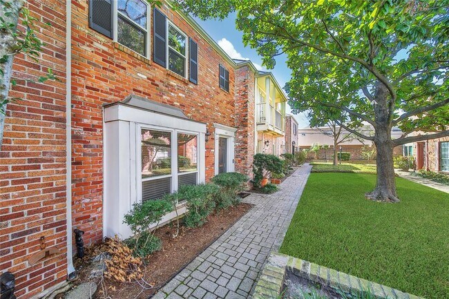 Building Photo - 6409 Burgoyne Dr.