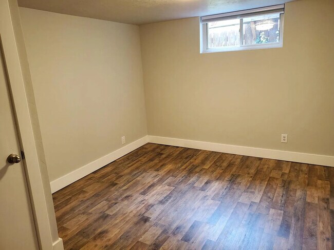 Building Photo - Coming Soon!