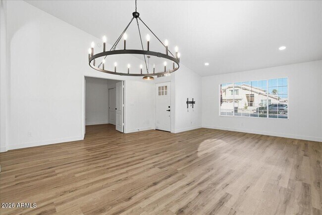 Building Photo - 3743 W Shannon St