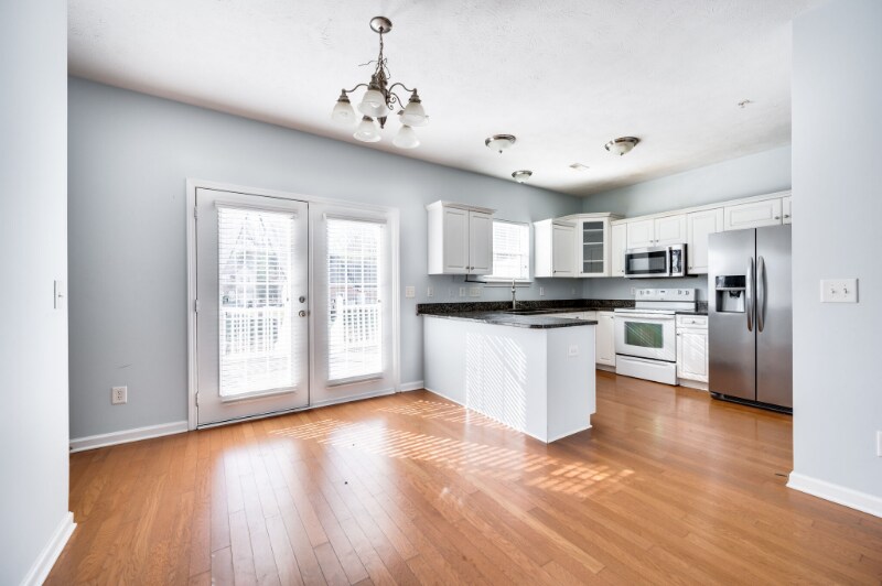 Building Photo - 756 Spence Enclave Ln