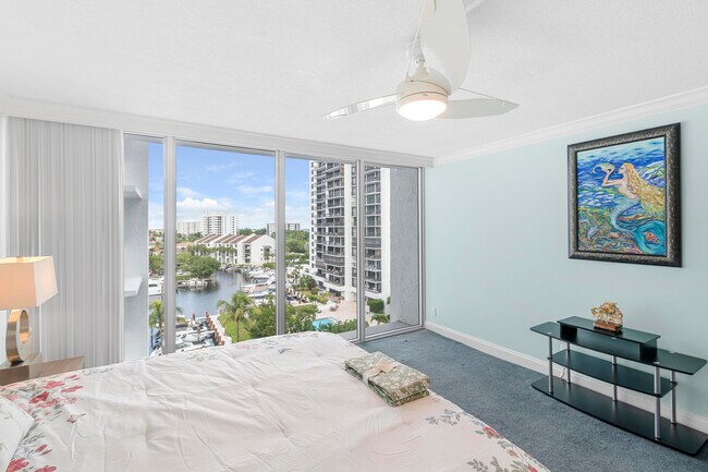 Building Photo - 4750 S Ocean Blvd