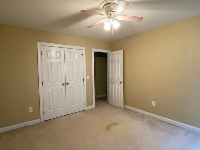 Building Photo - Orchard Farms, 4 Bedroom 2.5 Bath