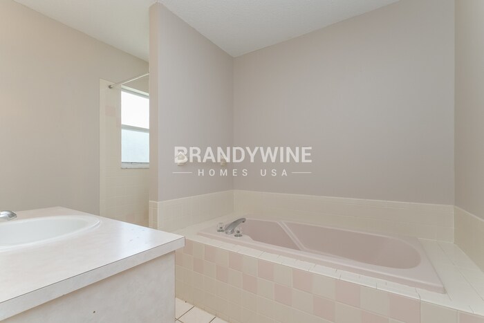 Building Photo - 4608 Whitetail Ln