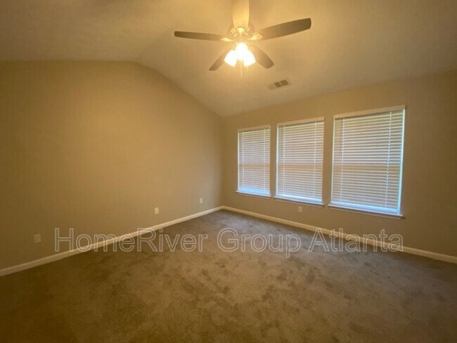 Building Photo - 3855 Shenfield Dr