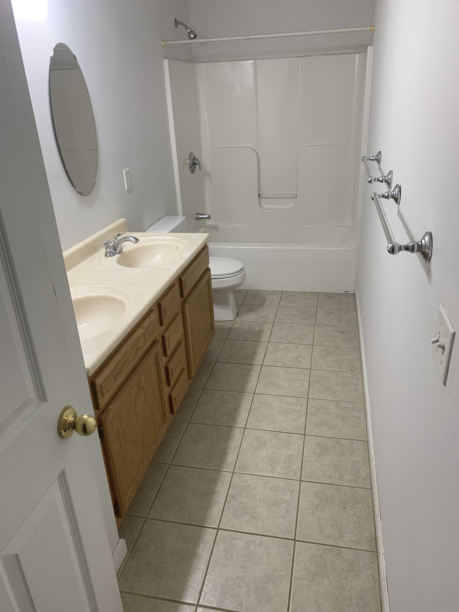 2nd floor bathroom - 37 Northboro St