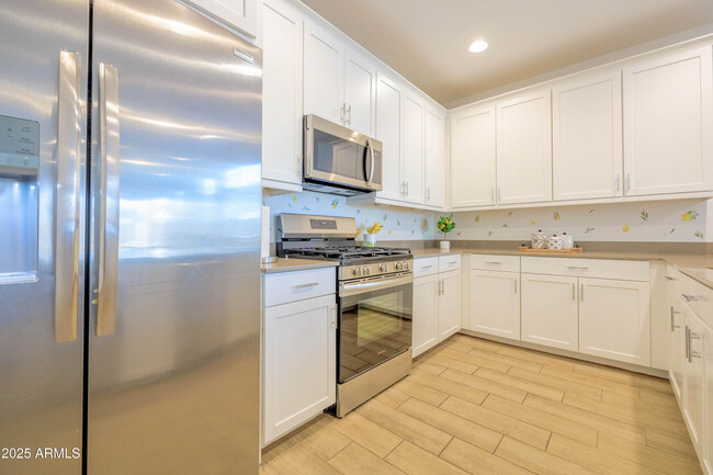 Building Photo - 4234 Enmark Dr