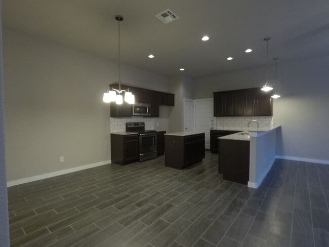 Building Photo - LUXURY TOWNHOME LOCATED IN PECAN PARK, BASTROP, TEXAS!