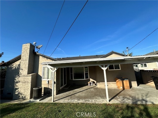 Building Photo - 1348 West Ave