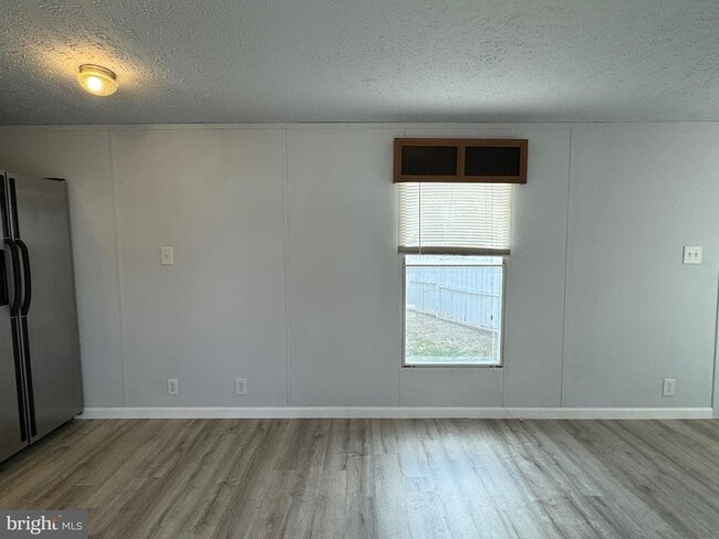 Building Photo - 2950 Concord Rd