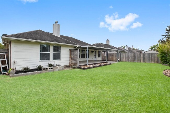 Building Photo - 21322 Hannover Pines Dr