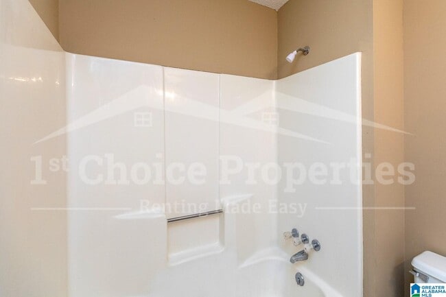 Building Photo - 203 Winterhaven Dr