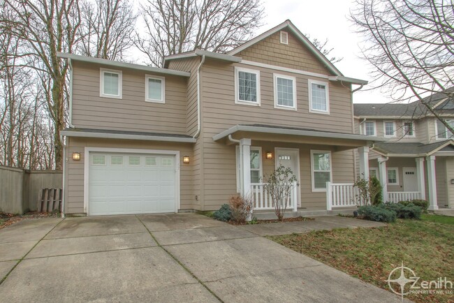 Building Photo - Inviting 3 Bedroom Washougal Home with Lar...